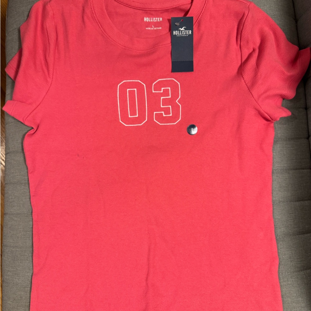 Hollister Coral Short Sleeve Tee